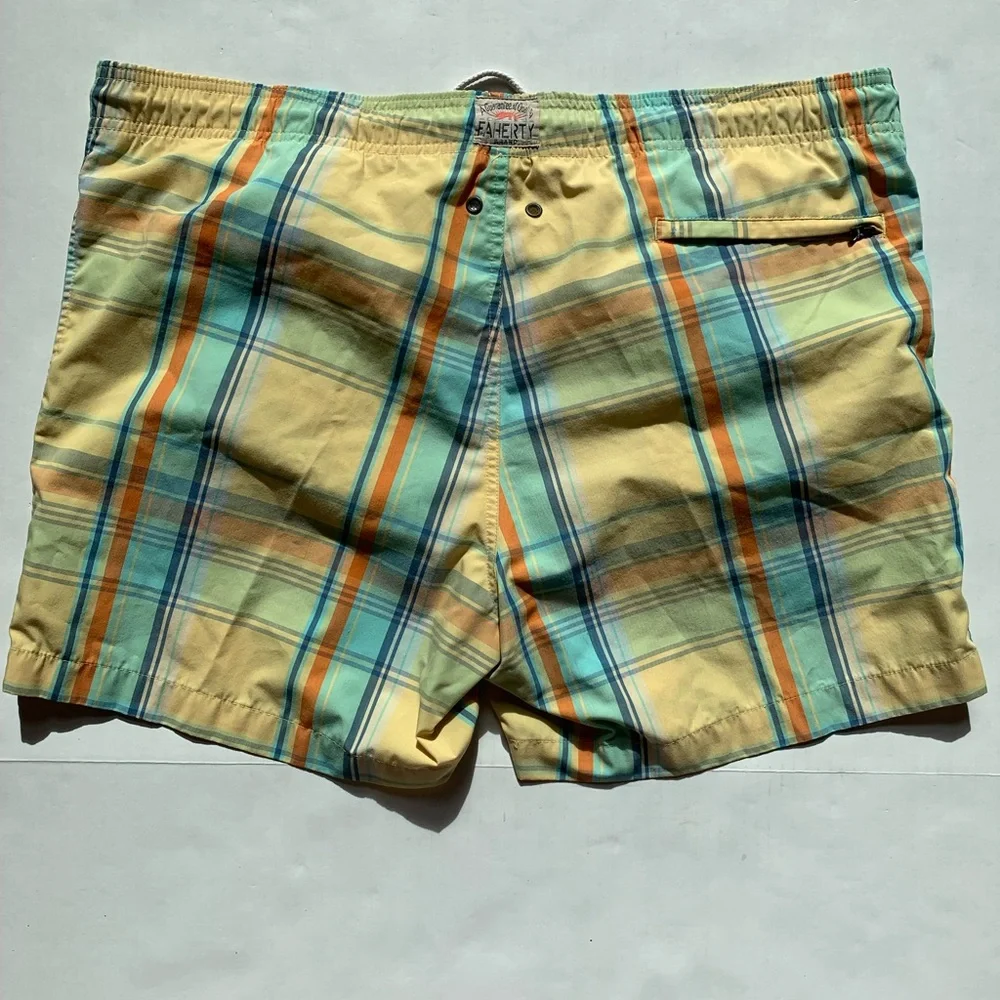 Faherty Men's Swim Trunks Yellow/Blue Plaid Size XL Mesh Lining Beach Vacation - Picture 6 of 7